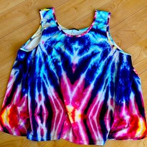 Loveu.Dear 2XL Tank! Beautiful & Flowy!